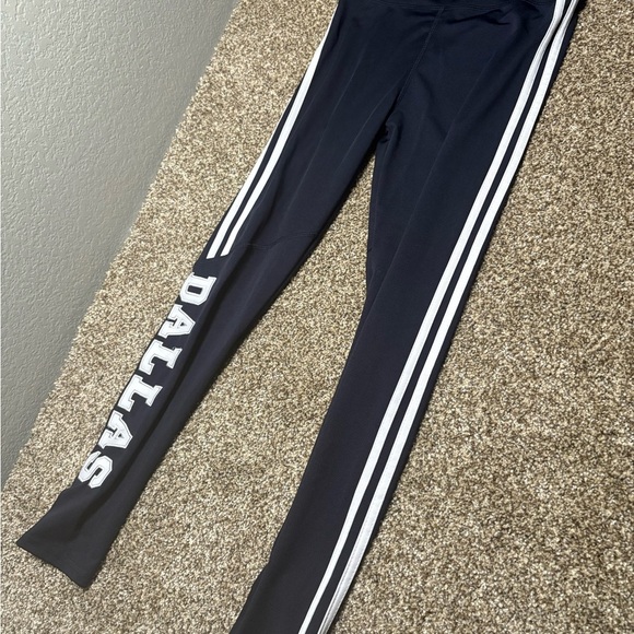 Dallas Cowboys Women’s Small Navy Leggings - Picture 8 of 8
